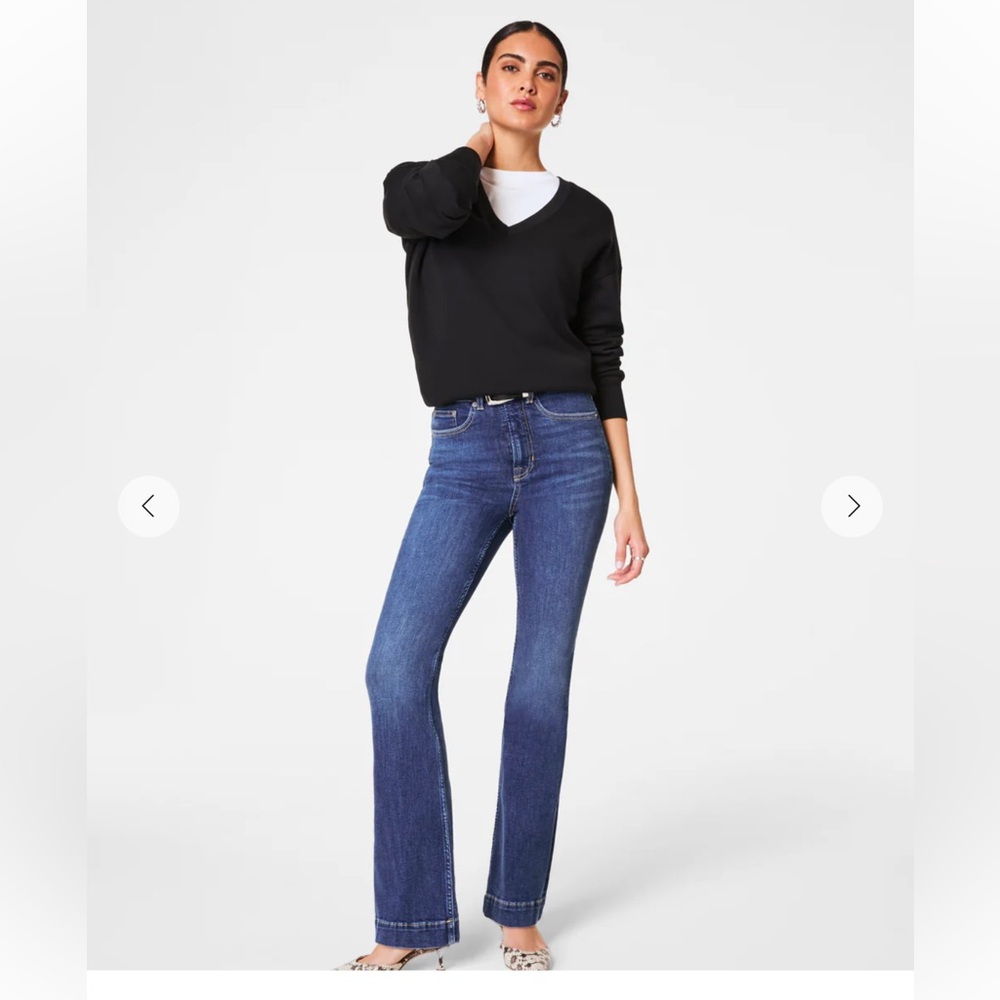 NWT SPANXsculpt™ ReDefine
Flare Jeans